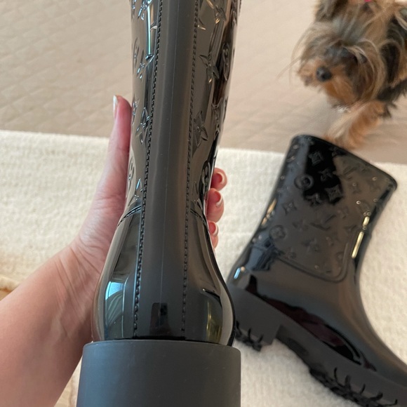 Brand New Louis Vuitton Rain Boots - Picture 7 of 8